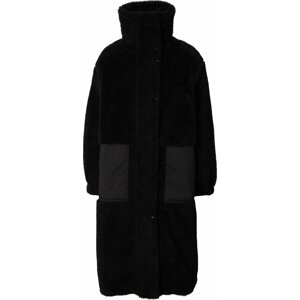 Přechodný kabát 'Jovi' EDITED černá