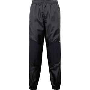 Sportovní kalhoty Nike Sportswear černá / bílá
