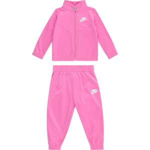 Joggingová souprava Nike Sportswear světle růžová / bílá
