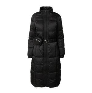 Zimní kabát Guess černá