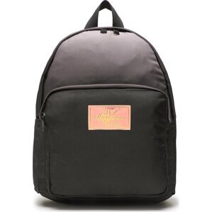 Batoh Calvin Klein Jeans Monogram Badge Backpack IU0IU00354 0GM